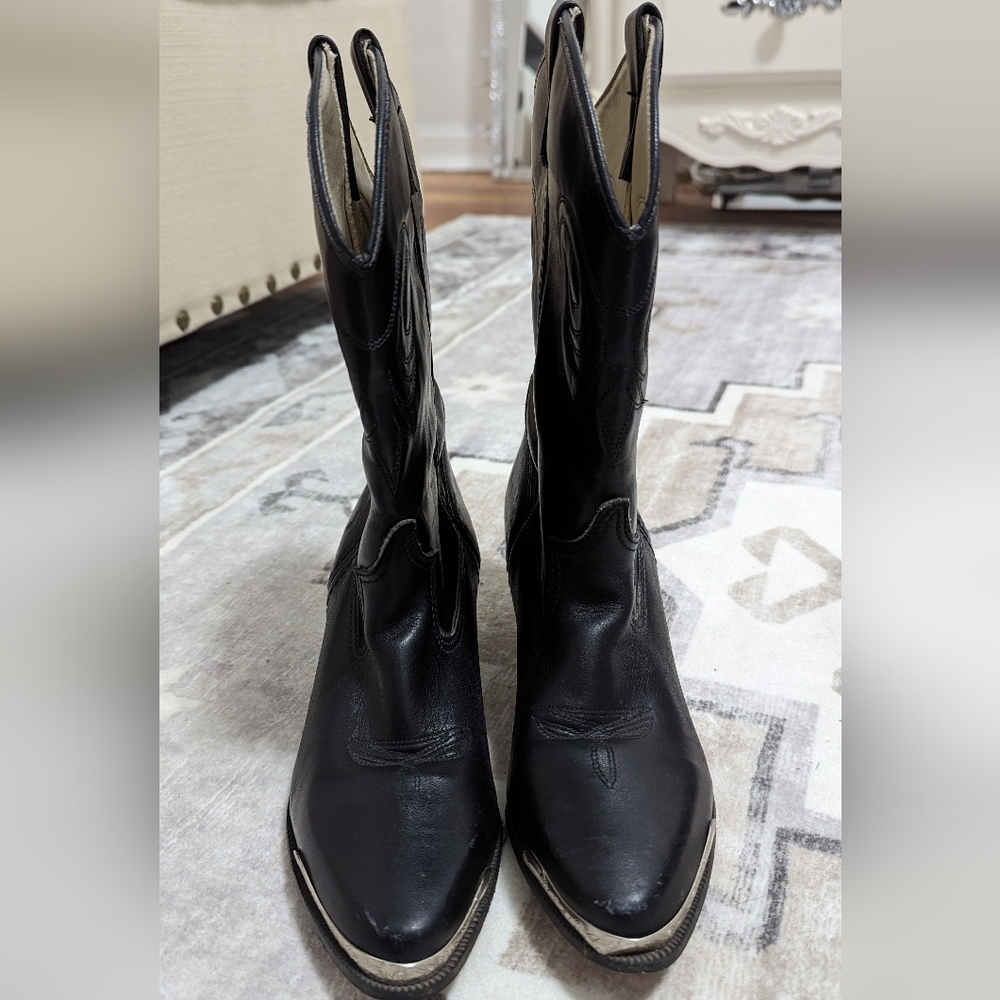 Capezio Black Leather Western Heeled Boots with Silver Trim